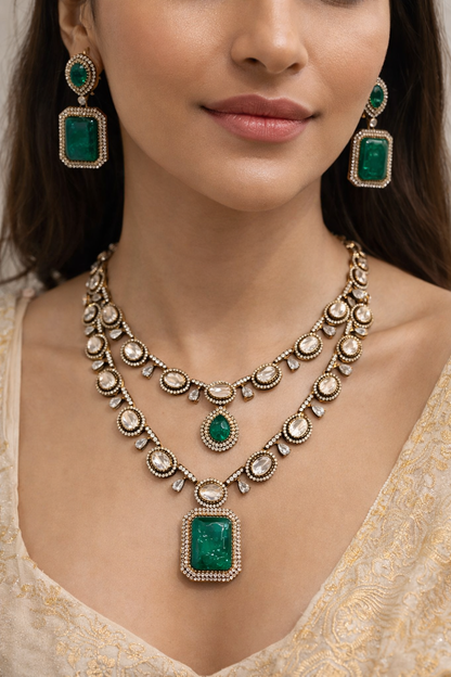 Zoya 2-Layer Mossointe Necklace Set