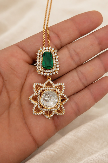 Emerald Green Mossonite Pendant Set-G753100