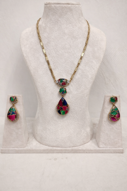 Marbled Black Stone Gold-Tone Pendant Set