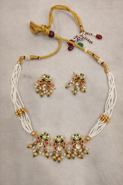 Pachi Kundan Pearl Necklace & Earring Se