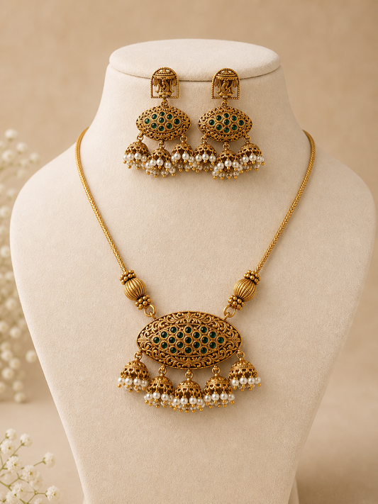 Antique Temple Pendent Set-G751800