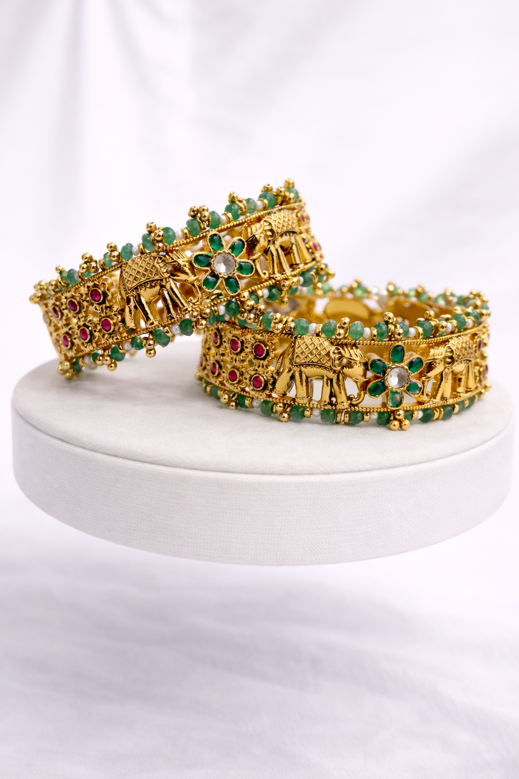 Elephant Motif Antique Gold-Plated Bangle Set(Set of 2)