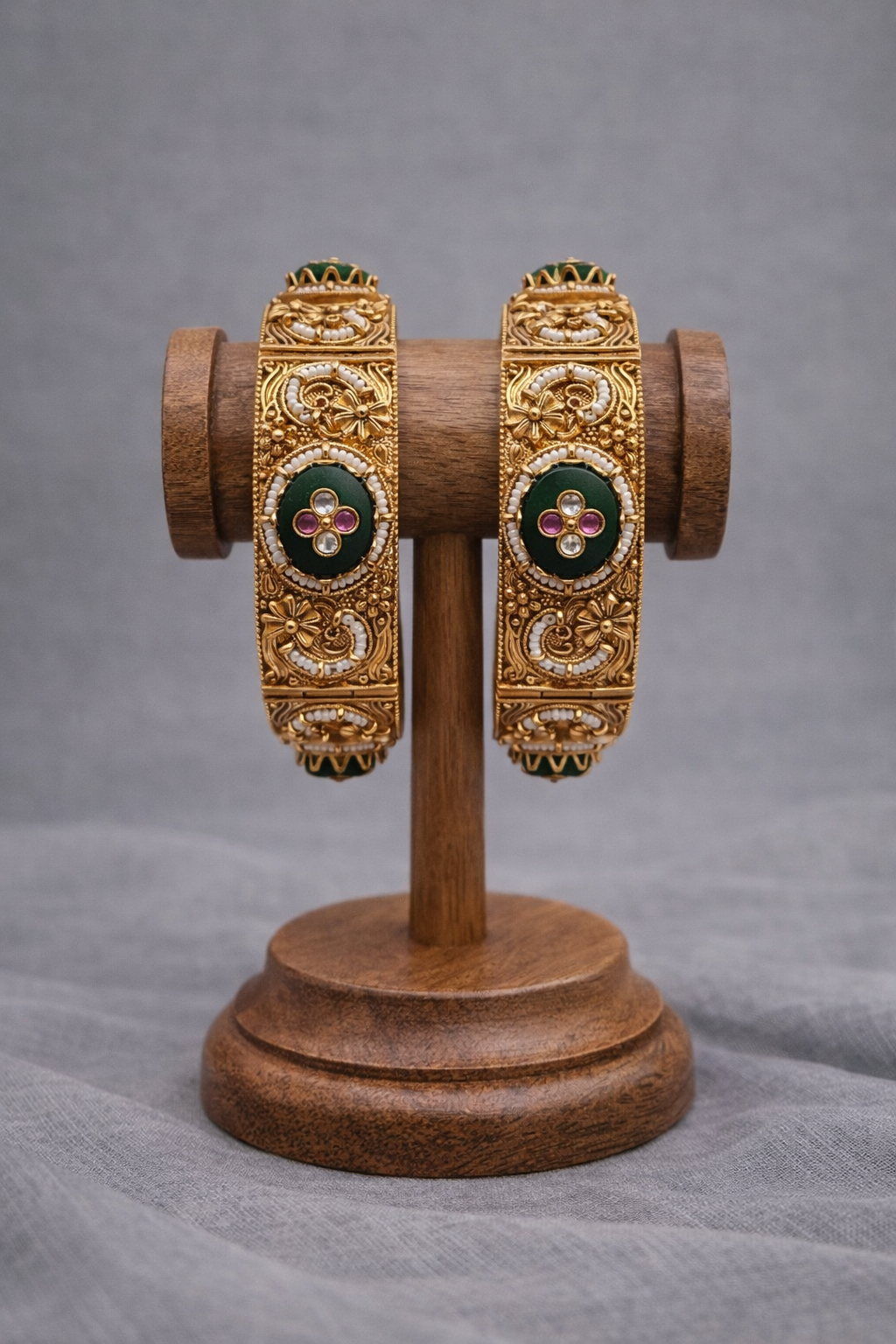 Green Onyx Heritage Bangles(Set of 2)