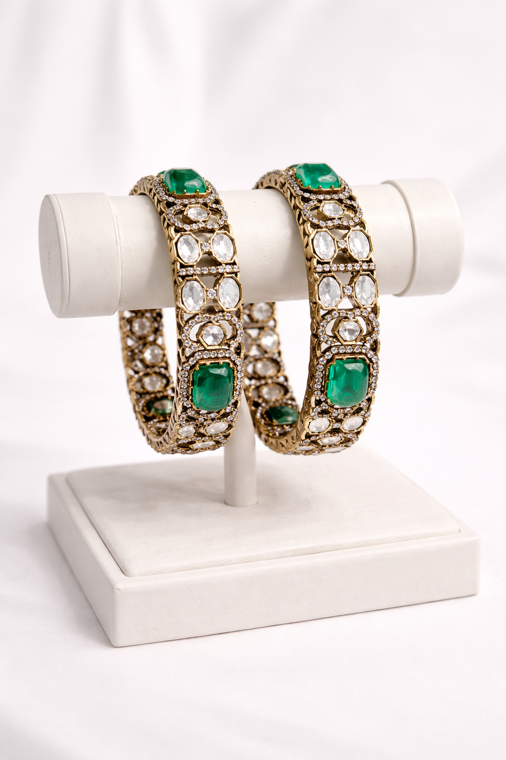 Emerald Green Moissanite Polki Bangles(Set of 2)
