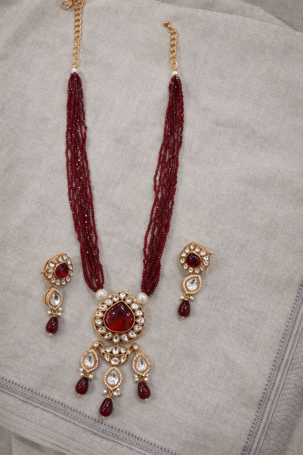 Kundan Polki Onyx Beads Gold Tone Long Pendant Necklace set