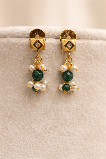 Classic Gold-Finished Polki Necklace Set