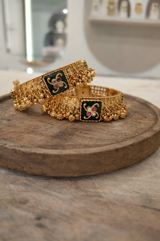Heritage Antique Bangles(Set of 2)